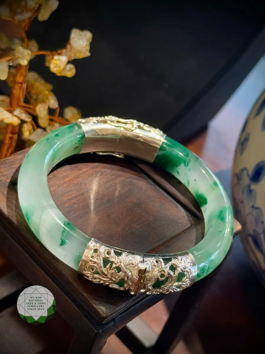 Vòng Đá Du Long Bọc Bạc VIP