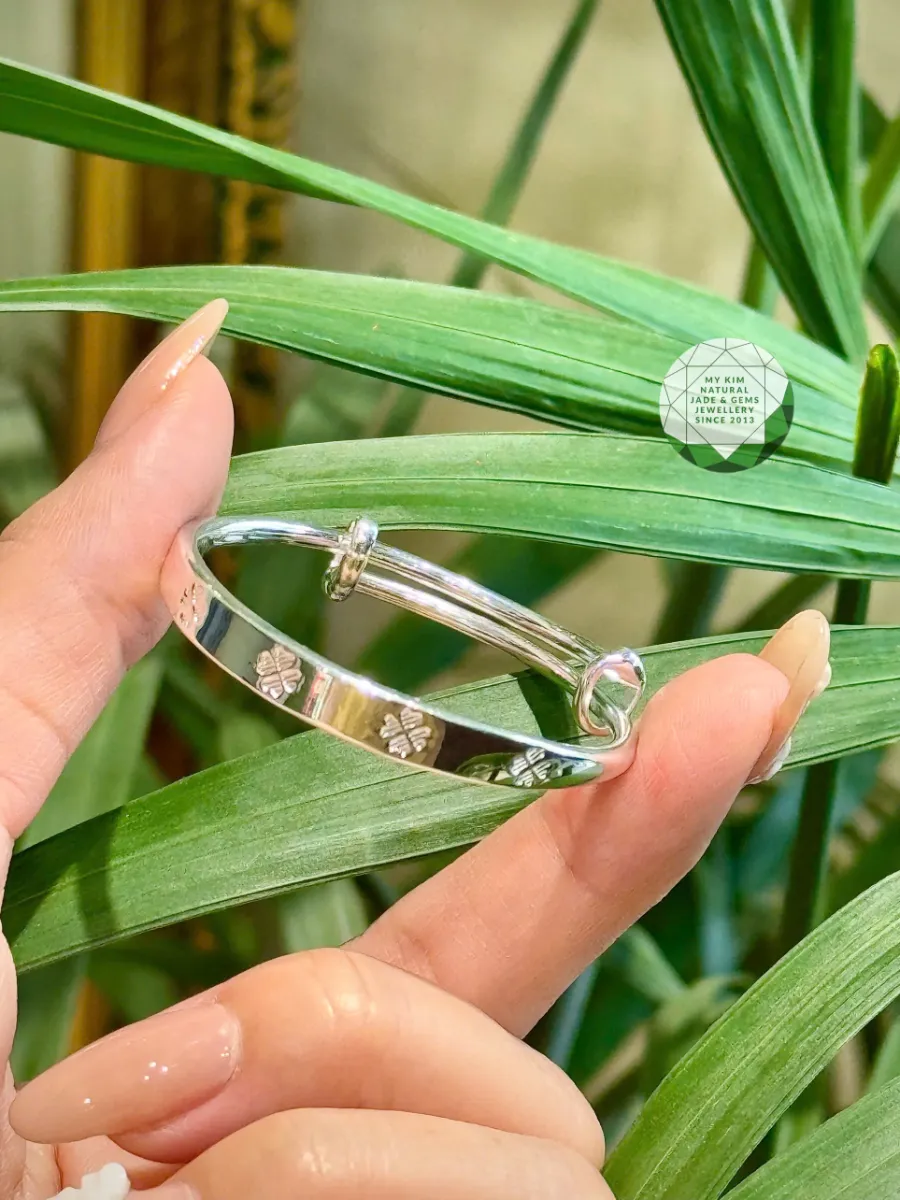 ✨ LẮC TAY BẠC CHO BÉ – HỌA TIẾT CỎ BỐN LÁ ✨