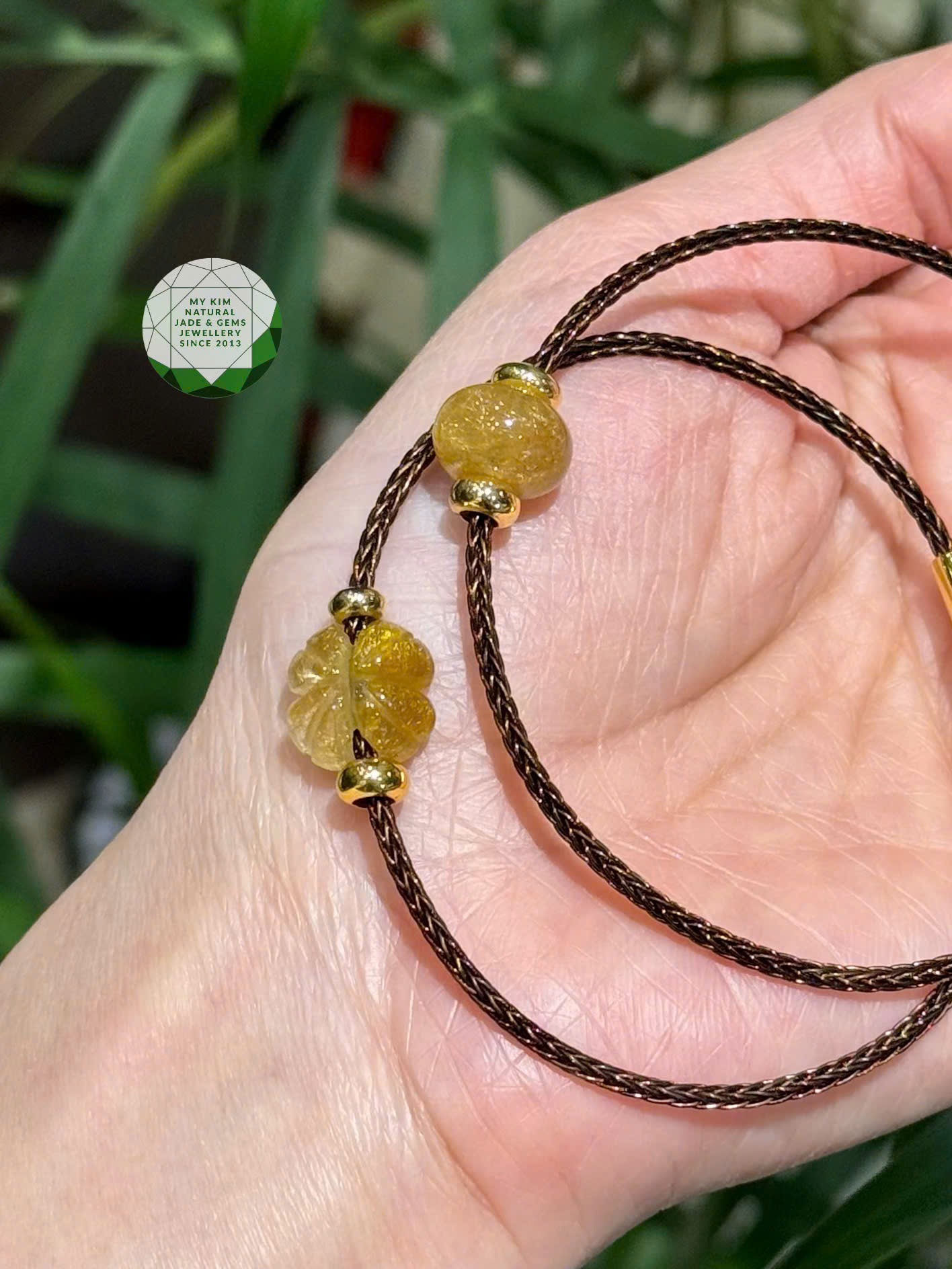 BST Dây Cáp Mix Charm Thạch Anh Tóc Vàng – Nét Ánh Kim Trầm Ấm Cho Phong Cách Thanh Lịch Hiện Đại