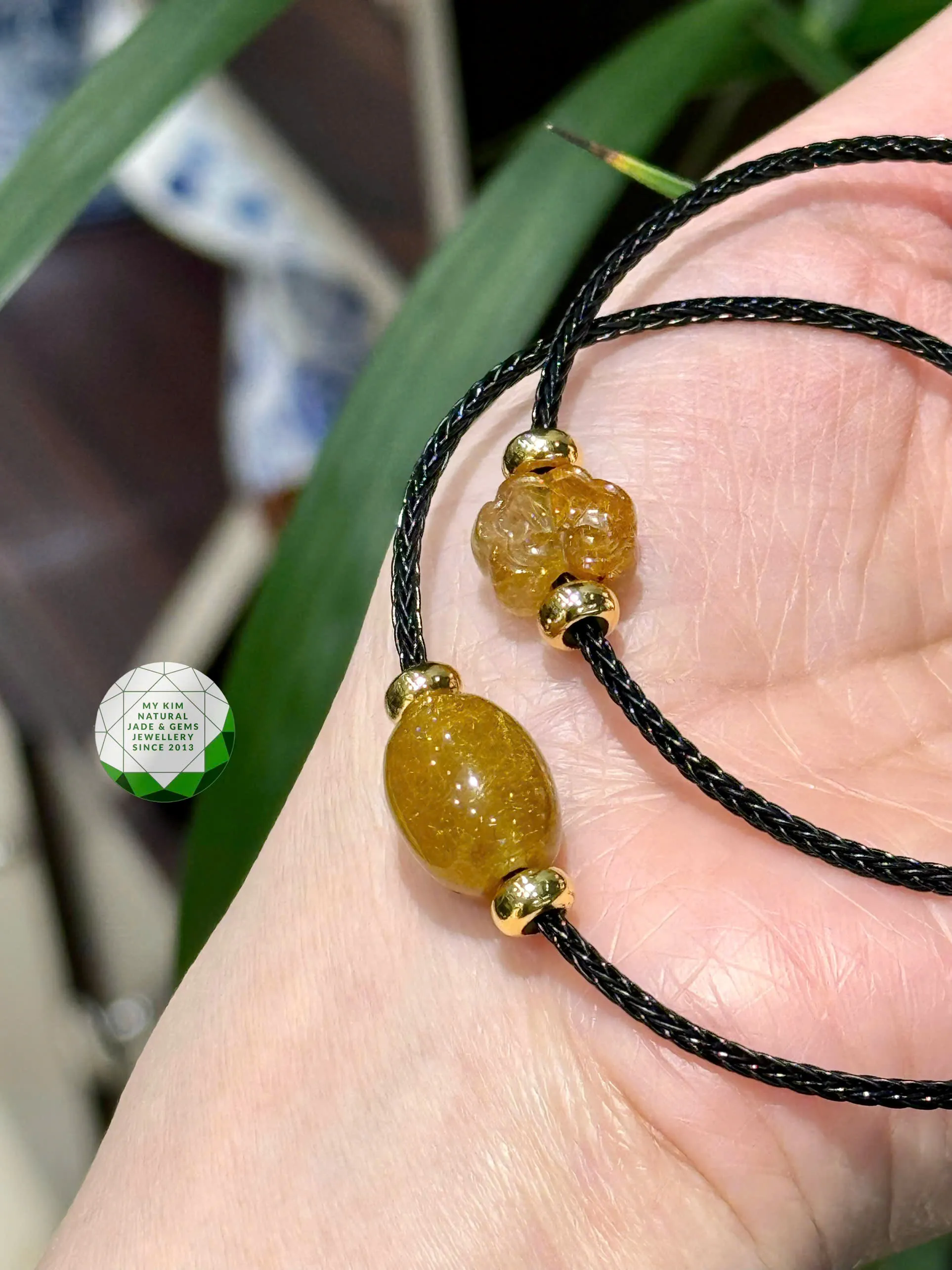 BST Dây Cáp Mix Charm Thạch Anh Tóc Vàng – Nét Ánh Kim Trầm Ấm Cho Phong Cách Thanh Lịch Hiện Đại