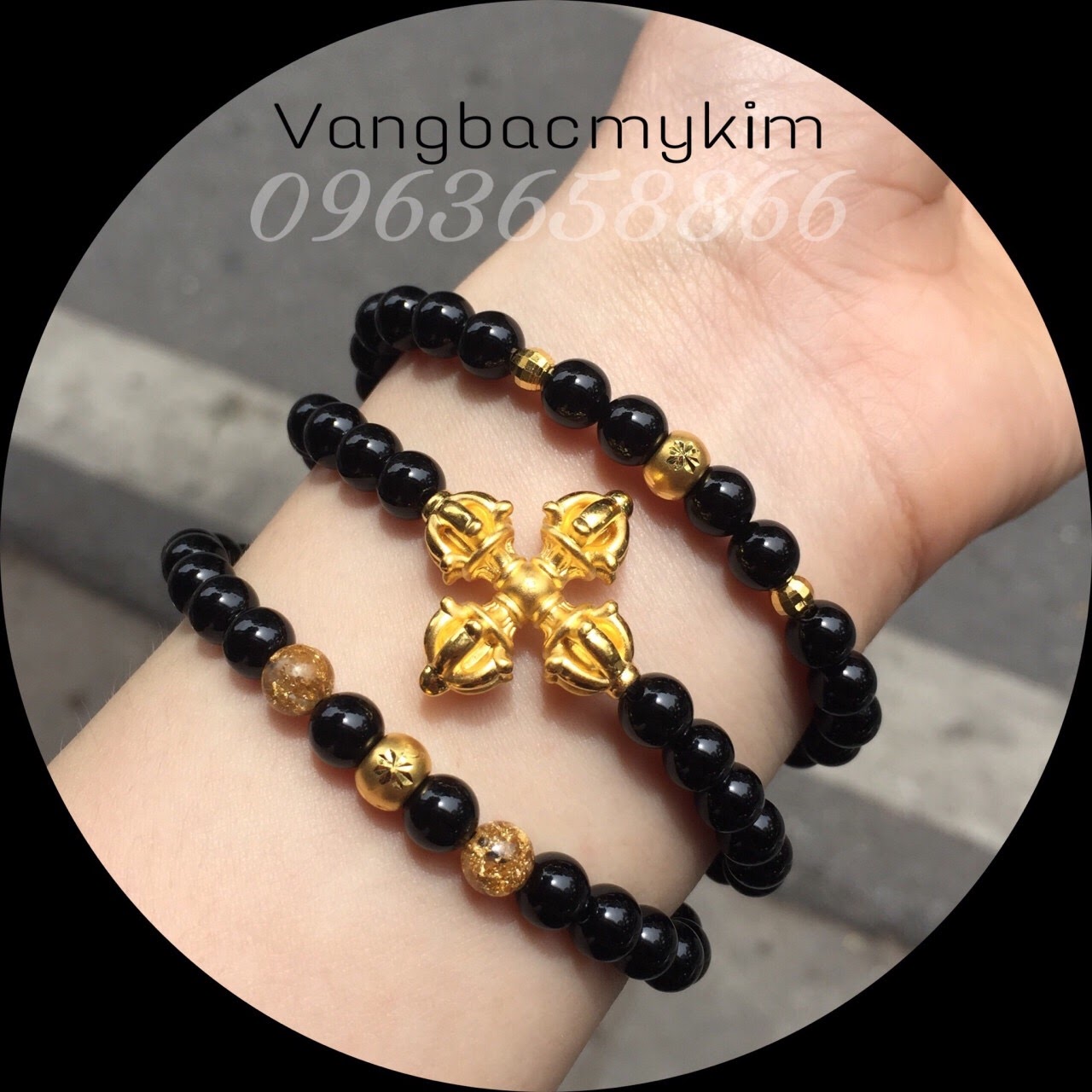 Vòng đá tektit mix charm vàng 24k