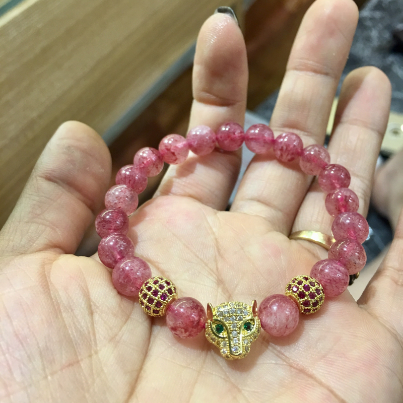 Vòng Thạch anh dâu tây hồng mix charm bạc si vàng 18k