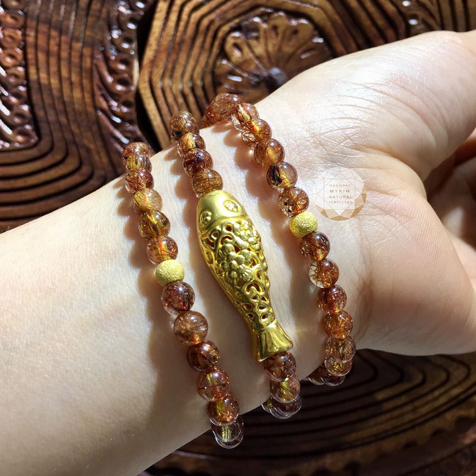 Vòng Thạch anh tóc nâu mix charm vàng 