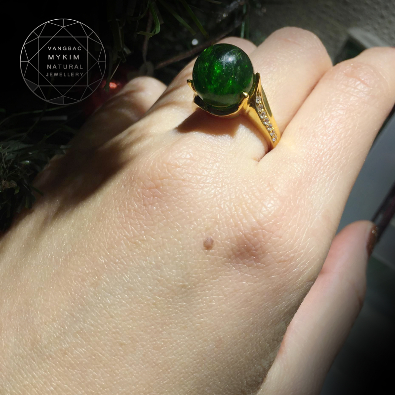💚 Nhẫn Diopside Bọc Vàng Tây | Vững Vàng Nội Lực – Tỏa Sáng Khí Chất