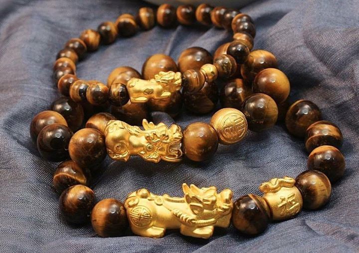 Vòng đá mắt hổ và pk Vàng 24k 999,9
