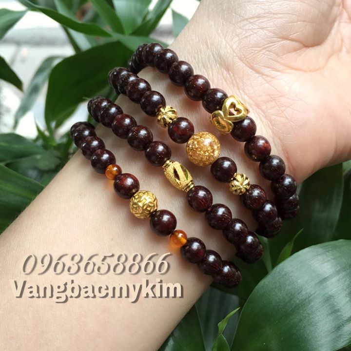 Vòng gỗ Tử đàn đỏ mix Vàng 
