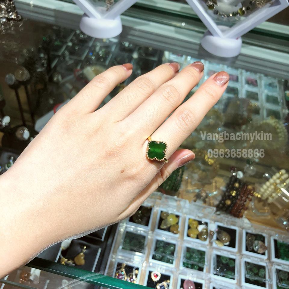Nhẫn Ngọc Bích Cỏ Bốn Lá Bọc Vàng Tây 10k 14k 18k – May Mắn & Tài Lộc