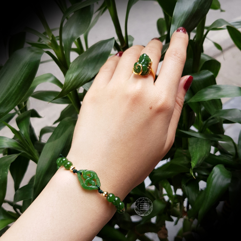 💎 Vòng Ngọc Bích Charm Khánh Ngọc Cát Tường Điêu Khắc • Mix Vàng • Trang Sức Phong Thủy