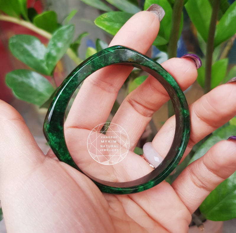 VIP - Vòng Ngọc Phỉ Thúy bản liền khối A+
