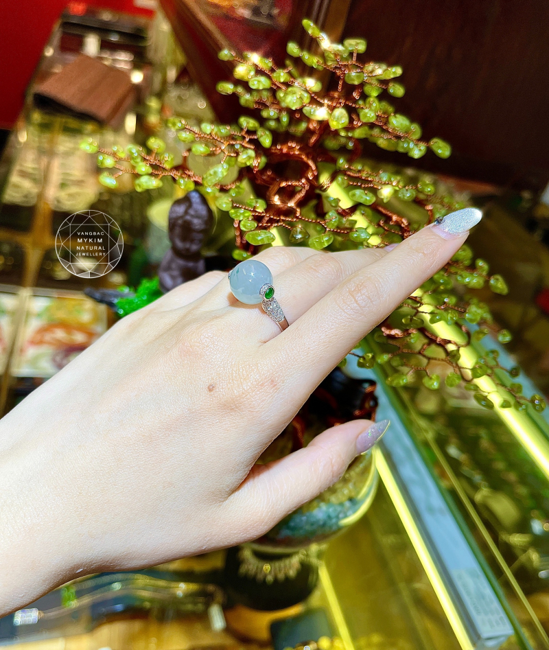 Nhẫn Ngọc Phỉ Thúy - Đính kim cương - Bọc vàng 14k - 18k