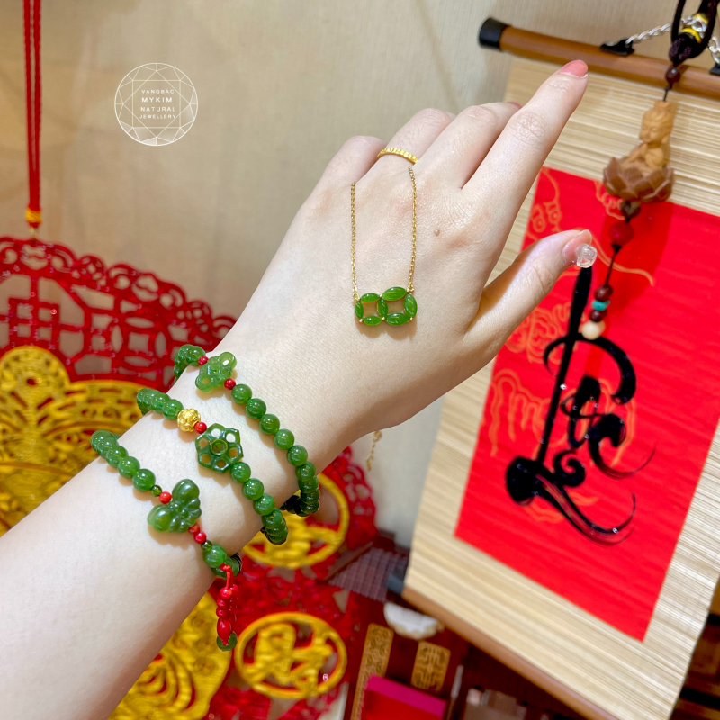 💚 Vòng Ngọc Bích Nephrite Jade • San Hô Tự Nhiên & Charm Vàng  • Trang Sức Phong Thủy Cao Cấp