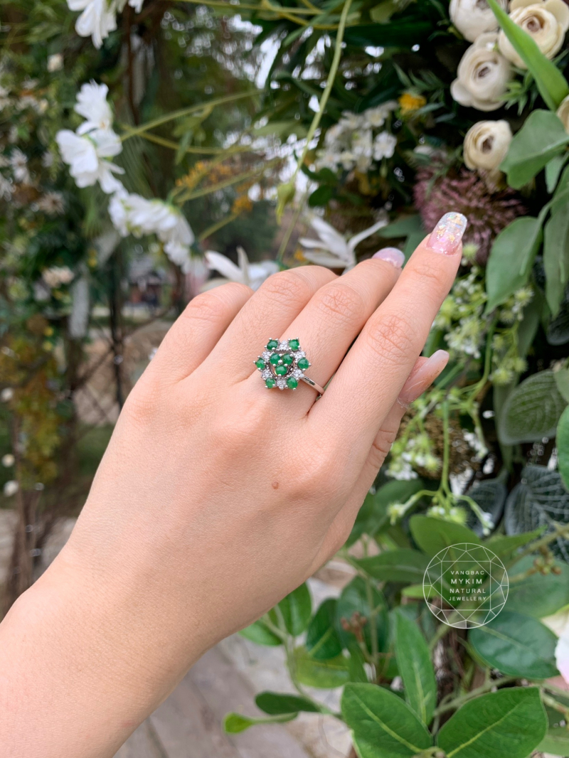 Nhẫn Bông Tuyết xoay - Ngọc Phỉ Thúy - Bạc si vàng trắng18k