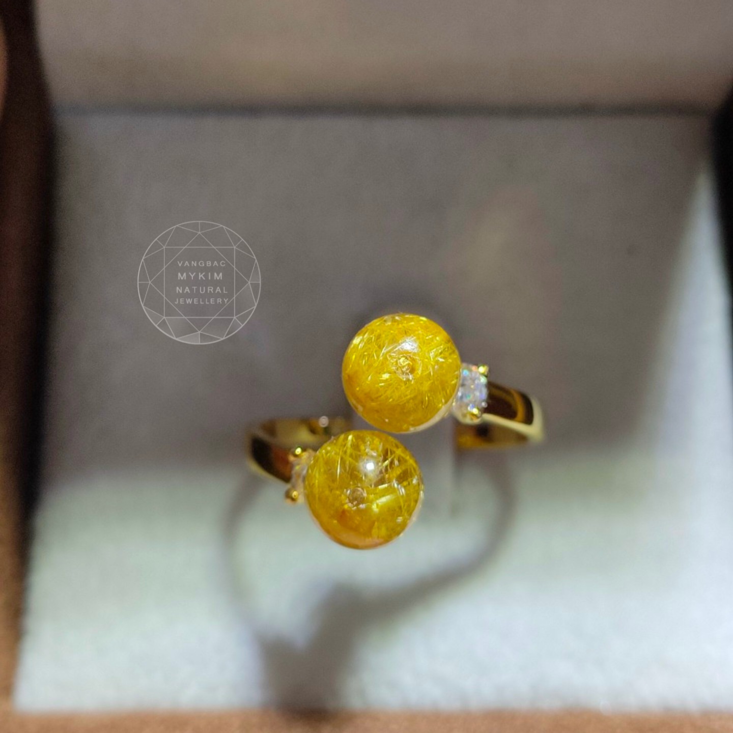 Nhẫn Thạch Anh Tóc Vàng  – Vàng 10k | 14k | 18k | Thiết Kế Đính Đá Nhỏ Tinh Tế