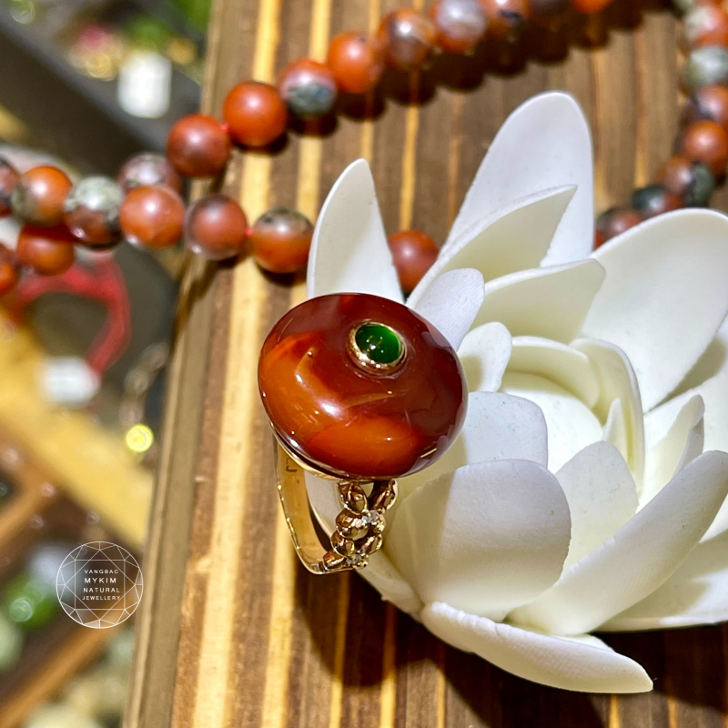 💍 NHẪN ĐỒNG ĐIẾU MÃ NÃO NAM HỒNG – NGỌC PHỈ THÚY HOÀNG ĐẾ | VÀNG 10K | 14K | 18K | THÂN NHẪN TẠO HÌNH 4 CỎ BỐN LÁ