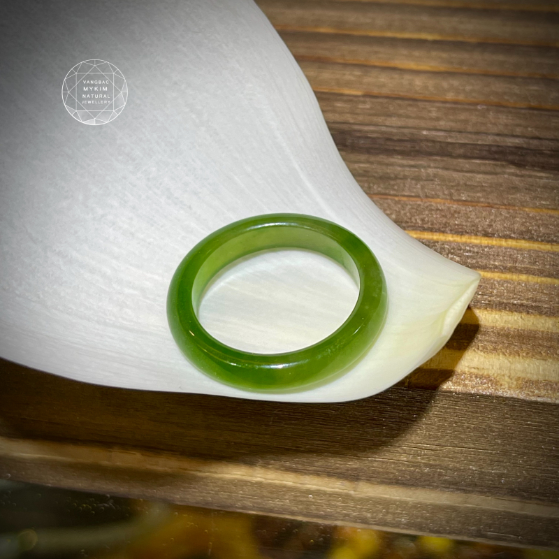 💚 Nhẫn Ngọc Bích Nephrite Bản Hẹ • Size 18 • Tài Lộc & Bình An