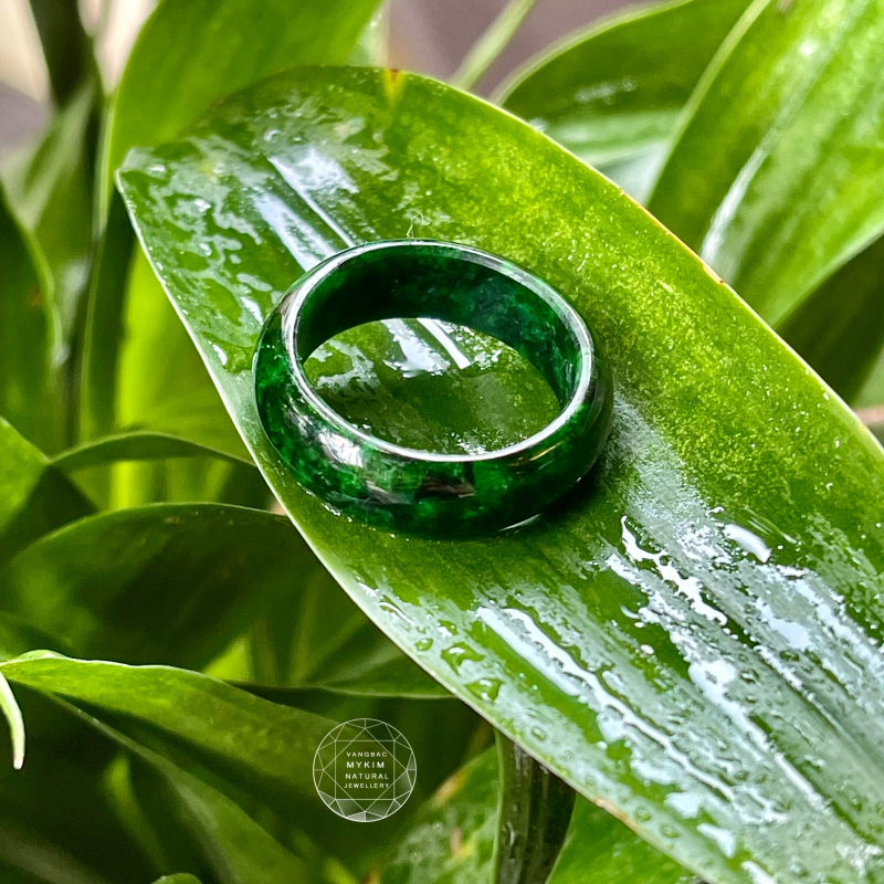 Nhẫn Ngọc Phỉ Thúy bản tròn