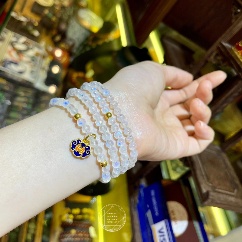 Chuỗi Vòng Đá Mặt Trăng vip charm Cát Tường Vàng 24k
