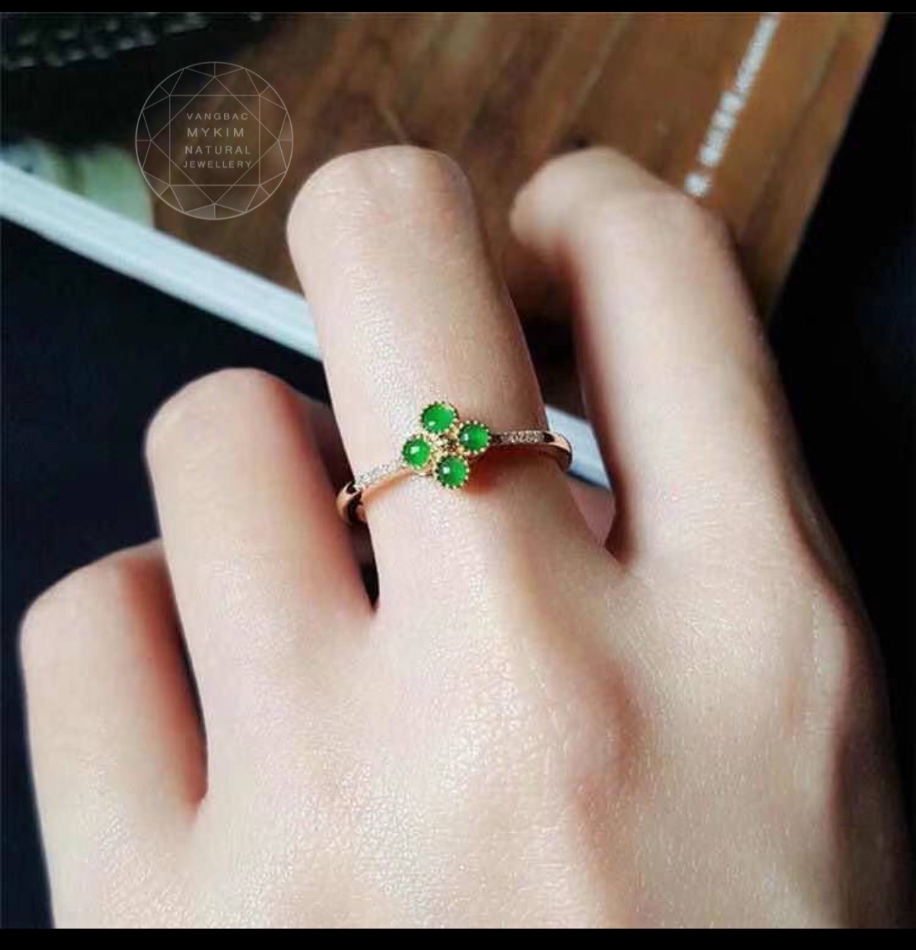 Nhẫn Ngọc Jadeite Hoa Bốn Lá - Vàng 10k - 14k - 18k