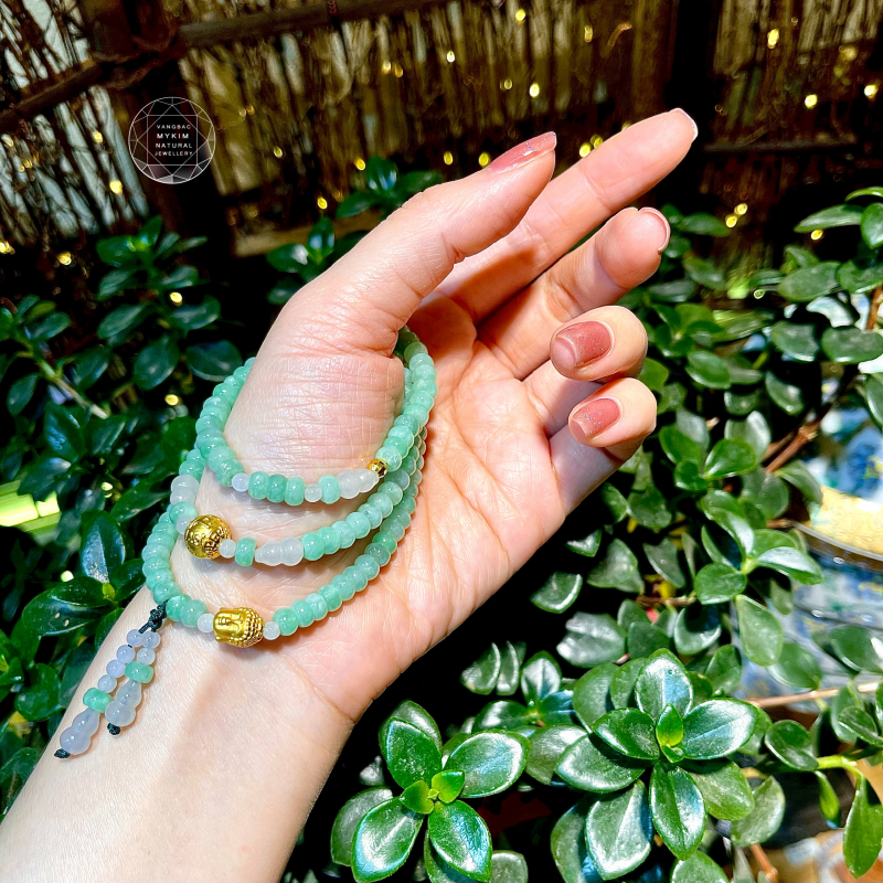 Chuỗi Ngọc Phỉ Thúy (Jadeite) Xanh Bạc Hà - Charm Phật Adida - Ummani Vàng 