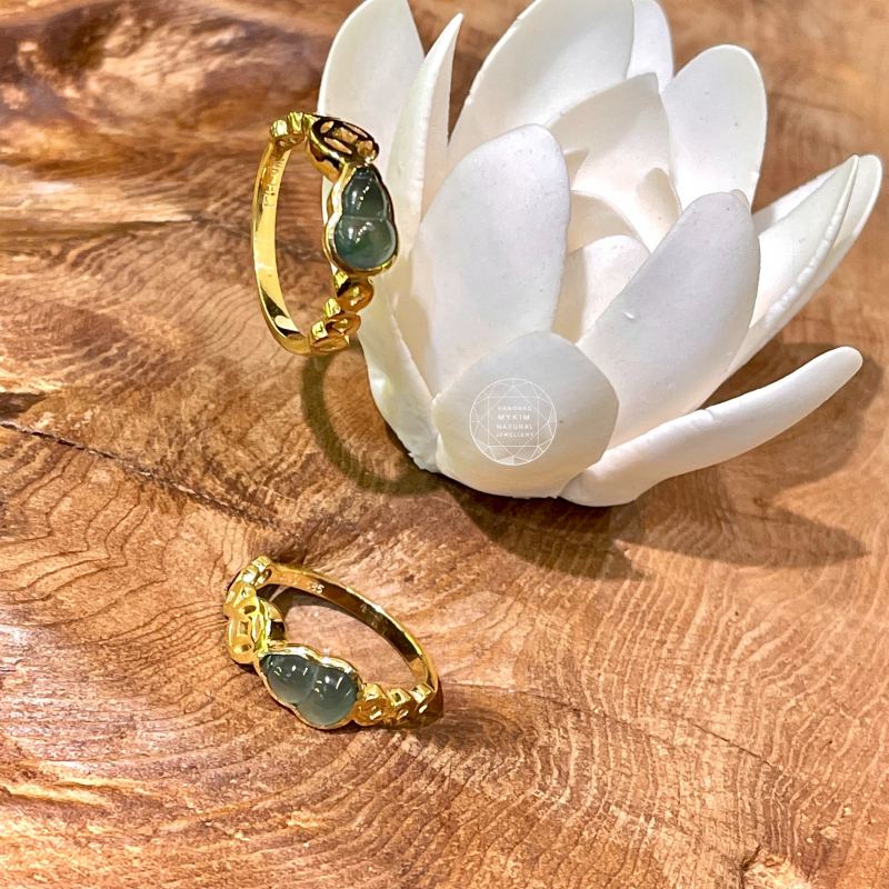 🌿 Nhẫn Hồ Lô Băng Ngọc Phỉ Thúy – Vàng 14k – Thiết Kế Kim Tiền Thu Hút Tài Lộc