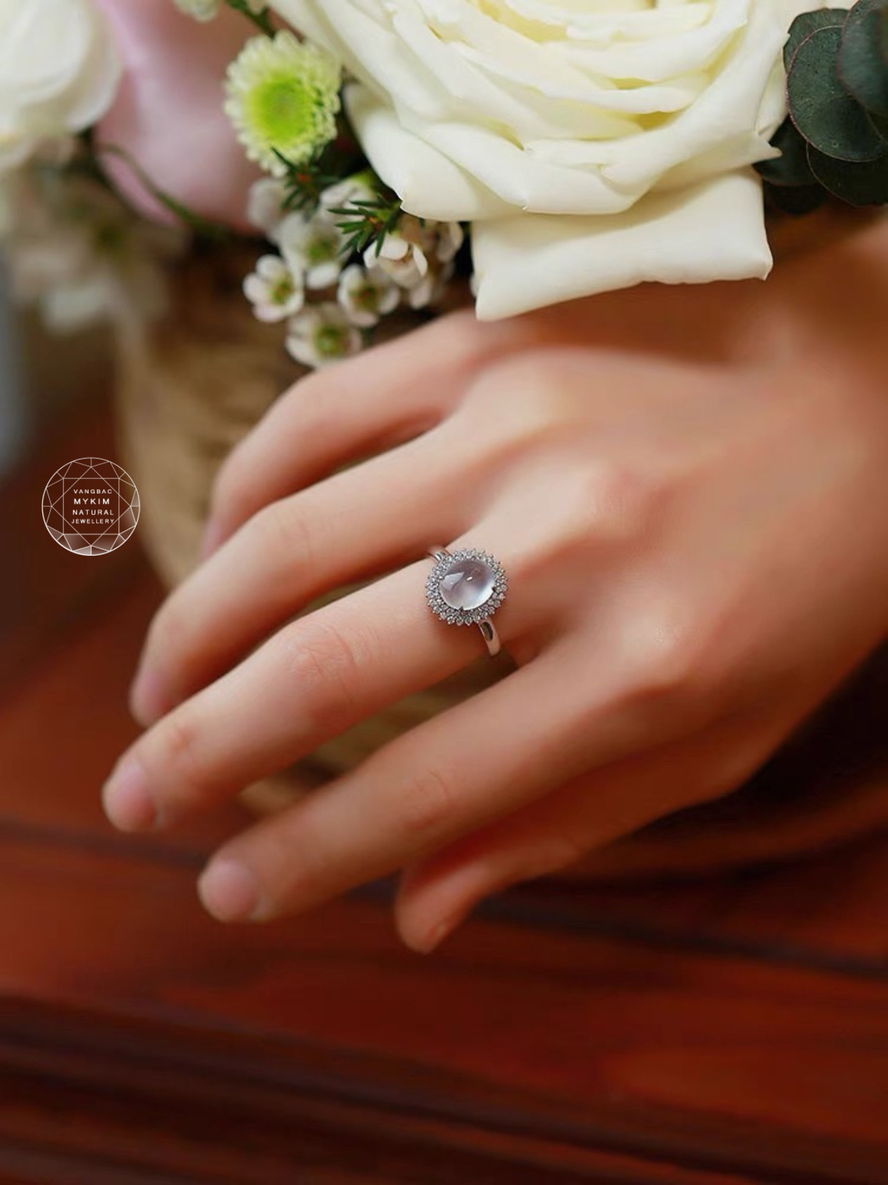 Nhẫn Băng Ngọc Phỉ Thúy đính kim cương - Vàng trắng 14k - 18k