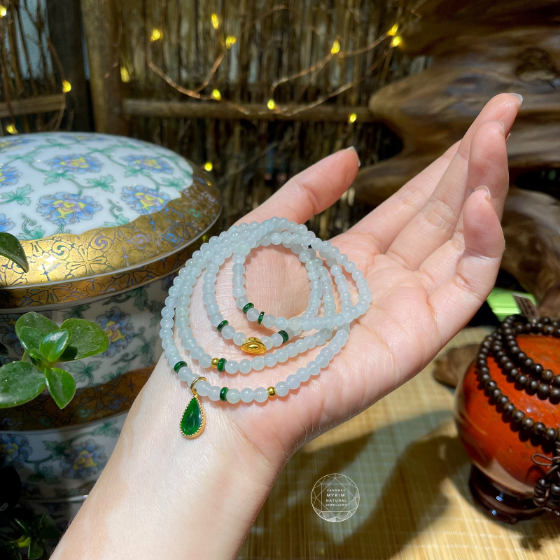 Chuỗi Vòng Ngọc Phỉ Thúy (Jadeite) Màu Băng Trắng Xanh - MIx Vàng 