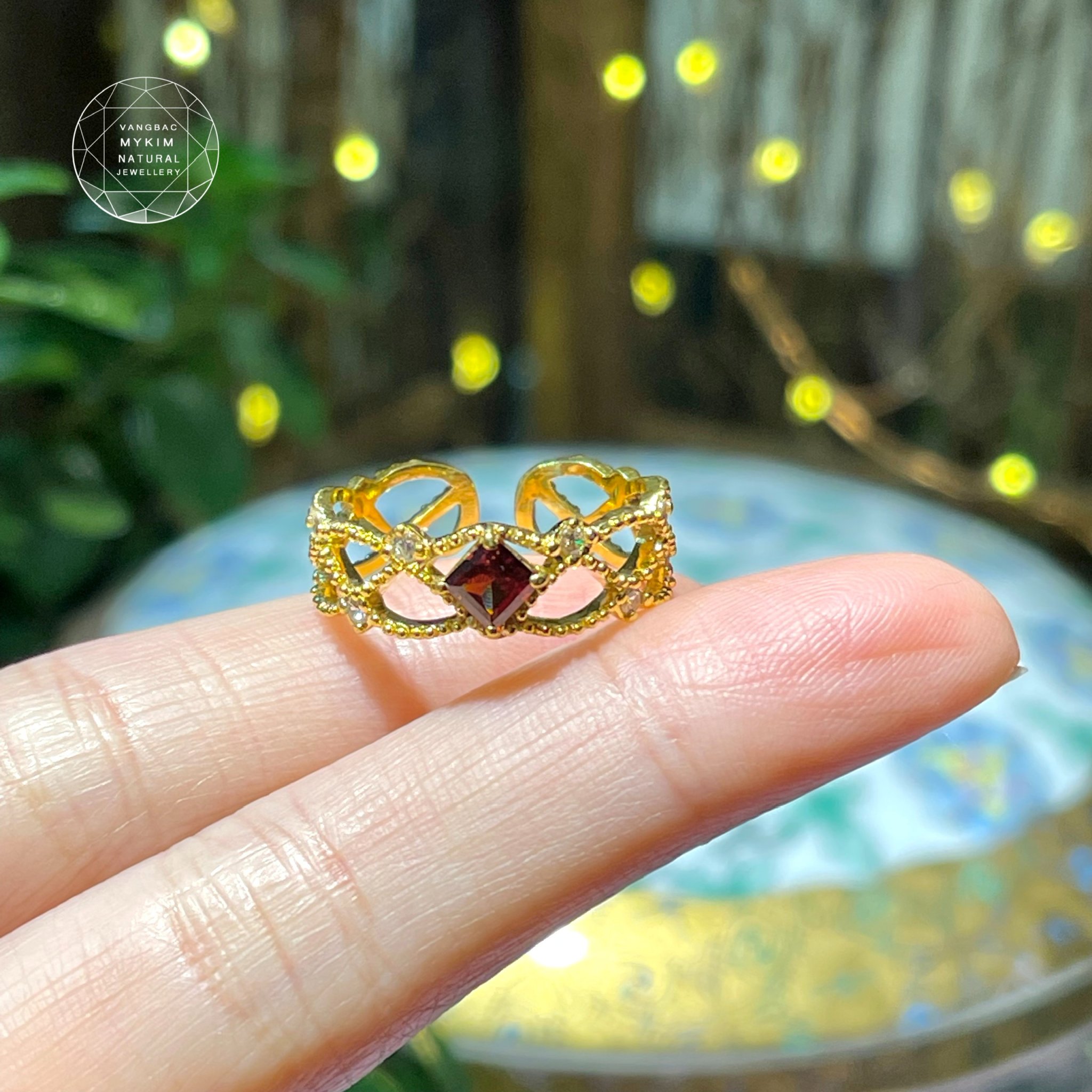 💍 Nhẫn Đá Garnet Đỏ – Vàng 10K | 14K | 18K Thiết Kế Vintage