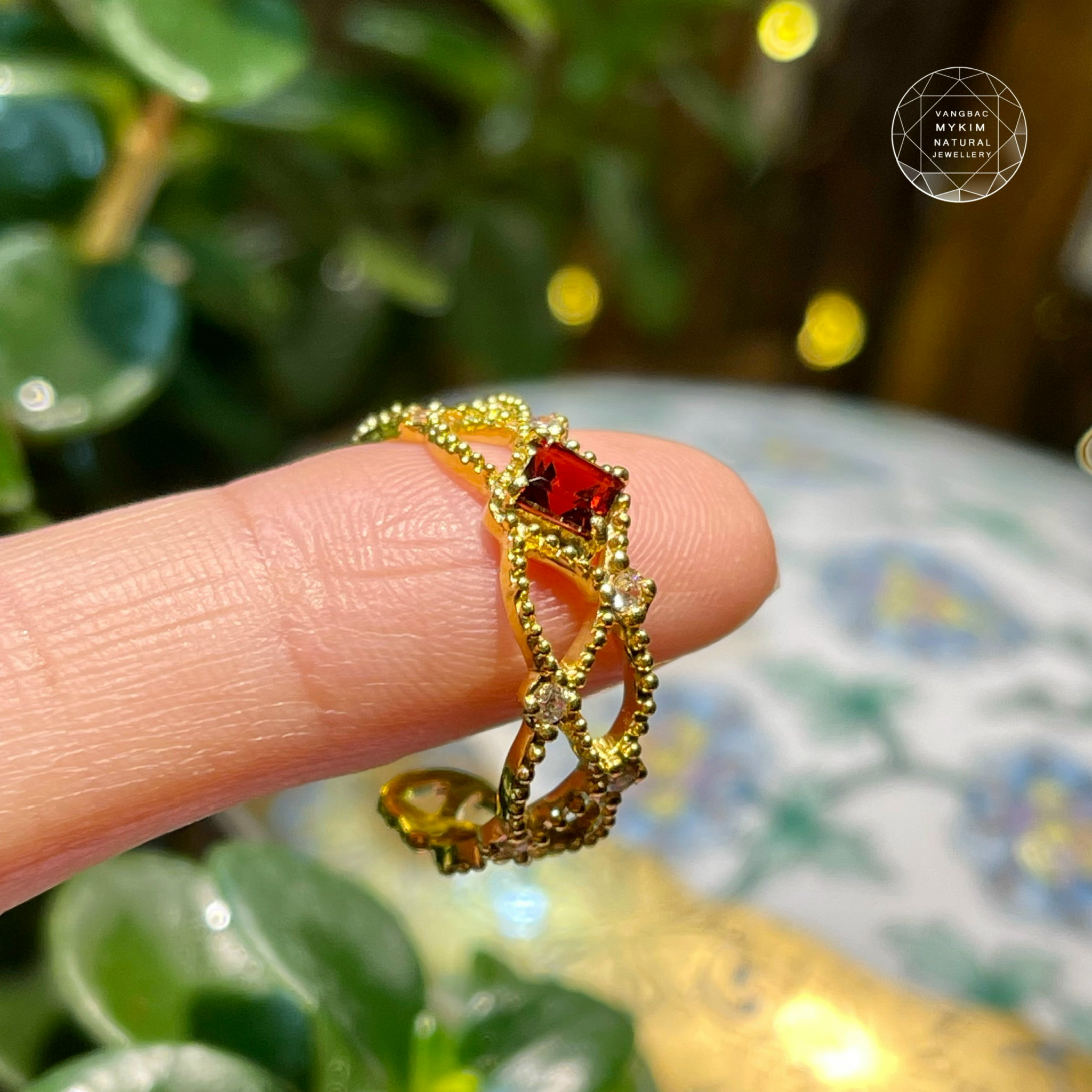 💍 Nhẫn Đá Garnet Đỏ – Vàng 10K | 14K | 18K Thiết Kế Vintage
