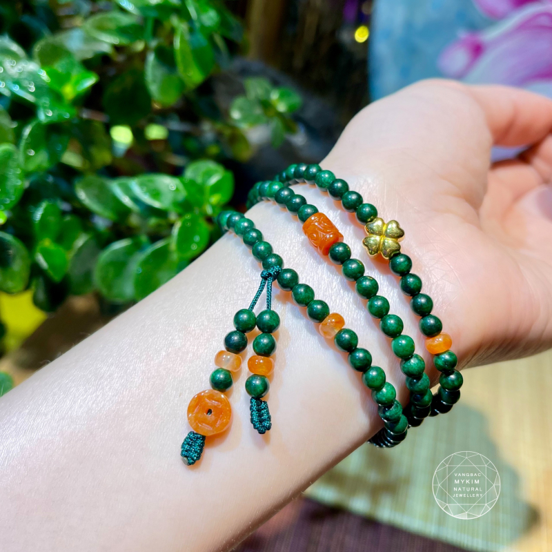 🍀 Vòng Đá Sơn Thủy Mix Ngọc Phỉ Thúy – 3 Vòng Quấn Charm Vàng 10K | Đồng Xu & Lu Thống Jadeite – Cỏ Bốn Lá May Mắn Dịu Dàng