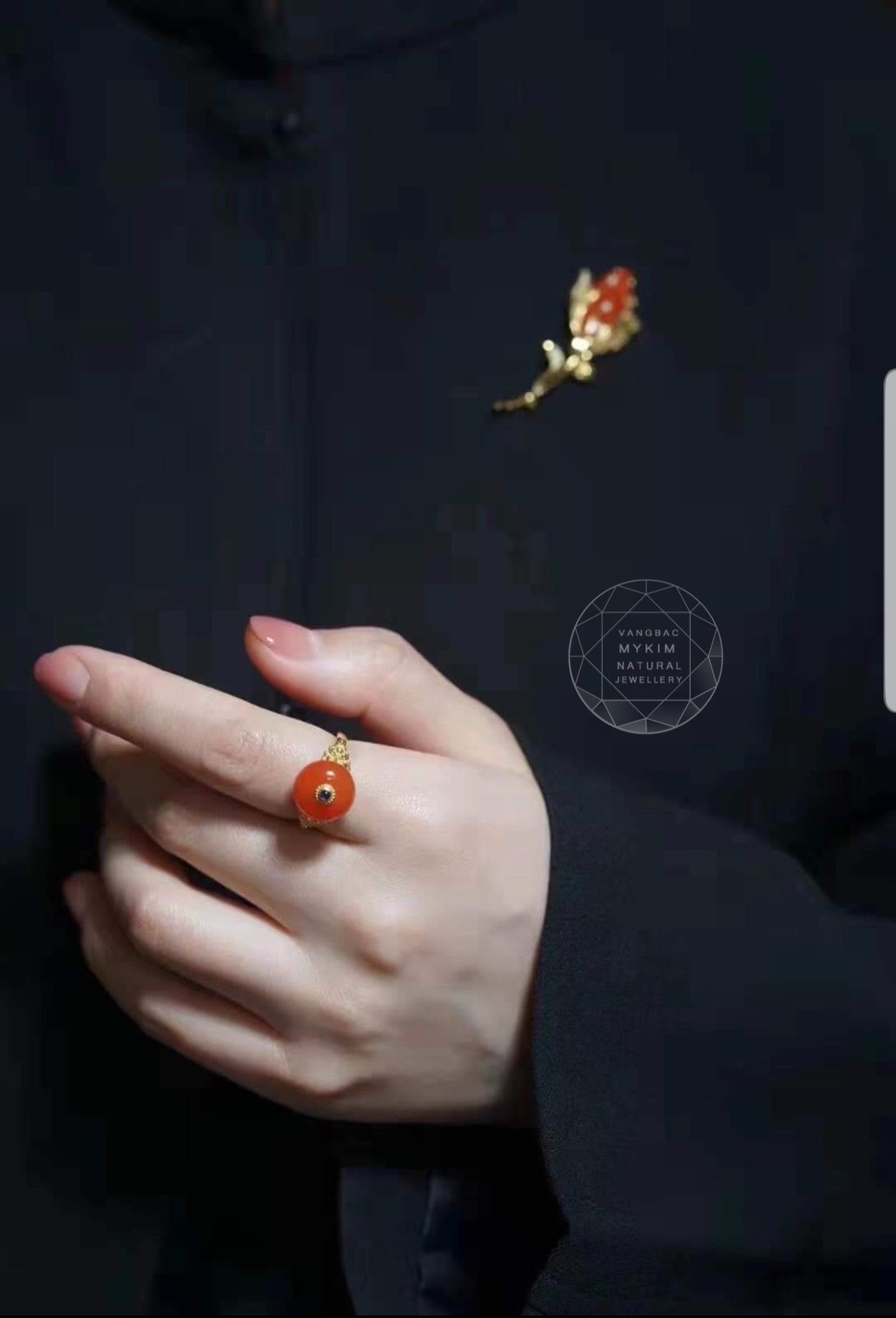 Nhẫn Đồng Điếu Phỉ Thúy Hoàng Huyết Jadeite - Vàng 14k - 18k