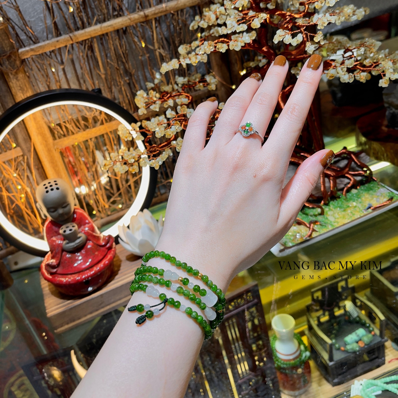 Chuỗi Vòng Đá Diopside mix Ngọc Phỉ Thúy - Mix Vàng 