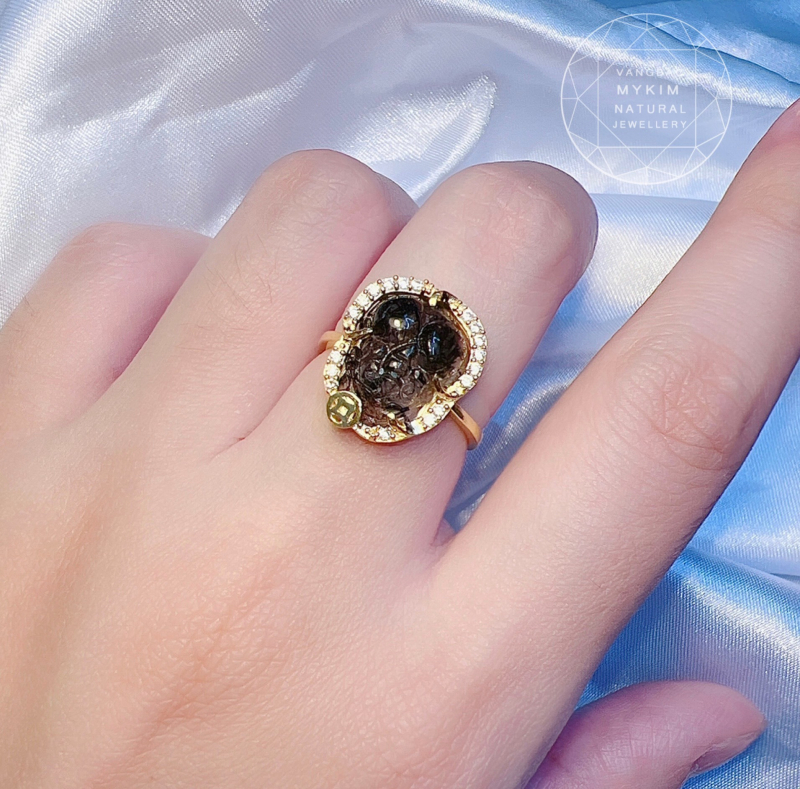 Nhẫn Tỳ Hưu Thạch Anh Tóc Đen - Vàng 10k - 14k -18k