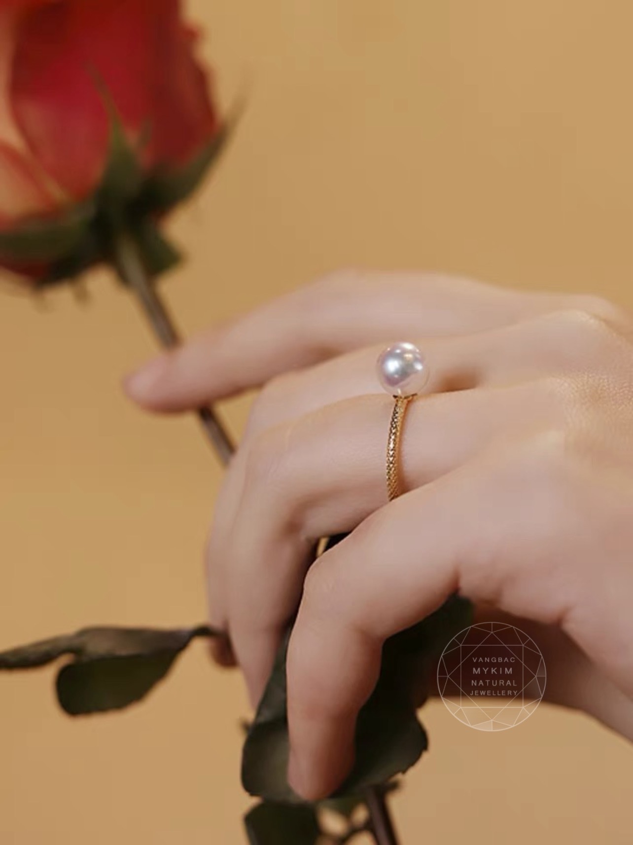 Nhẫn Ngọc Trai Nước Mặn - Vàng 18k