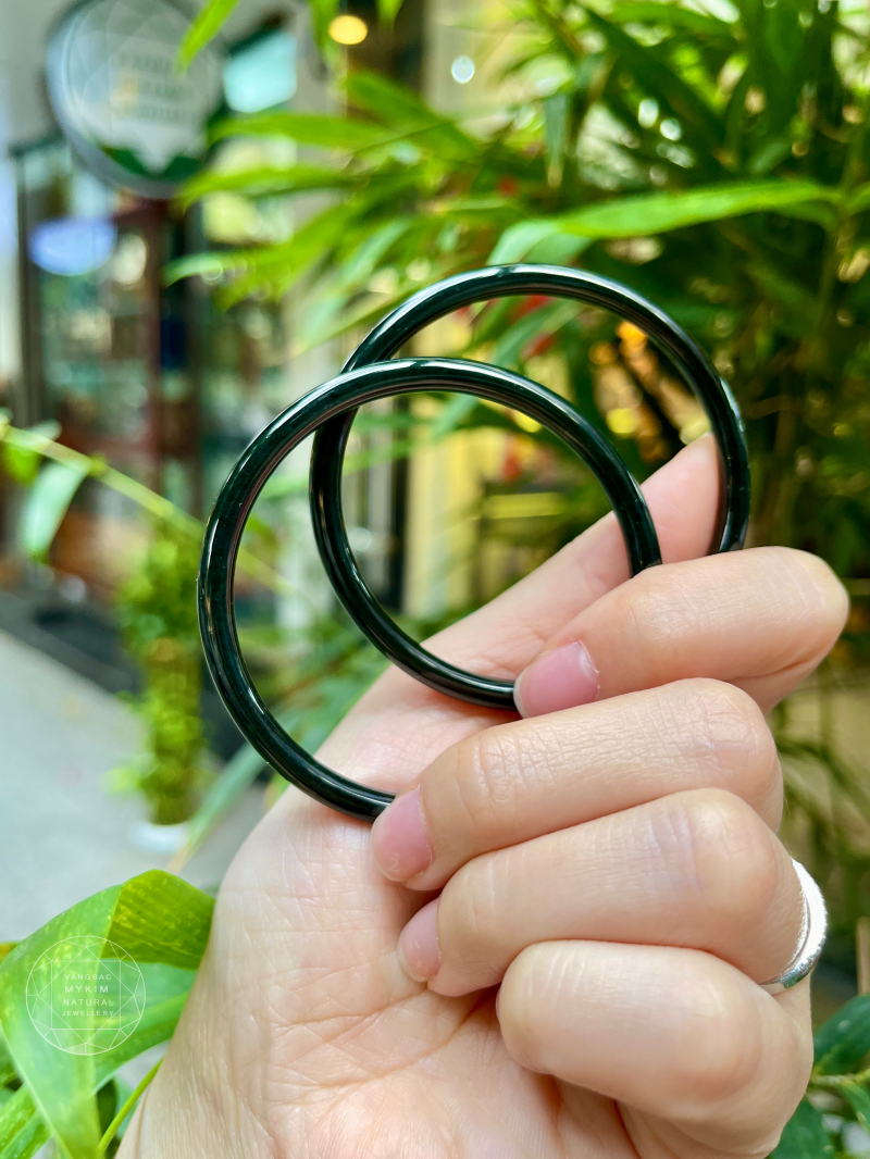 💚 Vòng Bản Ngọc Bích Nephrite VIP • Màu Xanh Đen Quý Hiếm • Trang Sức Phong Thủy Tài Lộc & Bình An