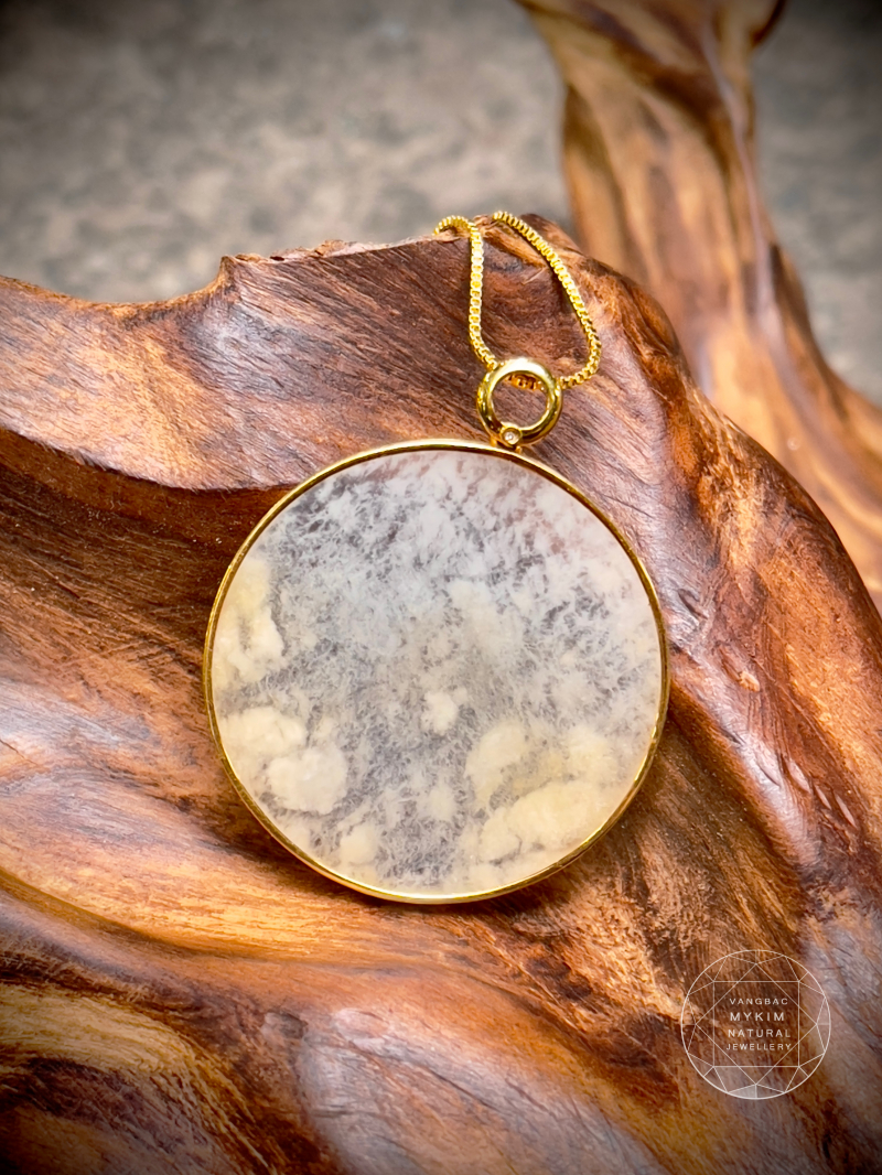 Mặt Dây Vô Sự Bài - Băng Ngọc Phỉ Thuý Jadeite - Vàng 18k