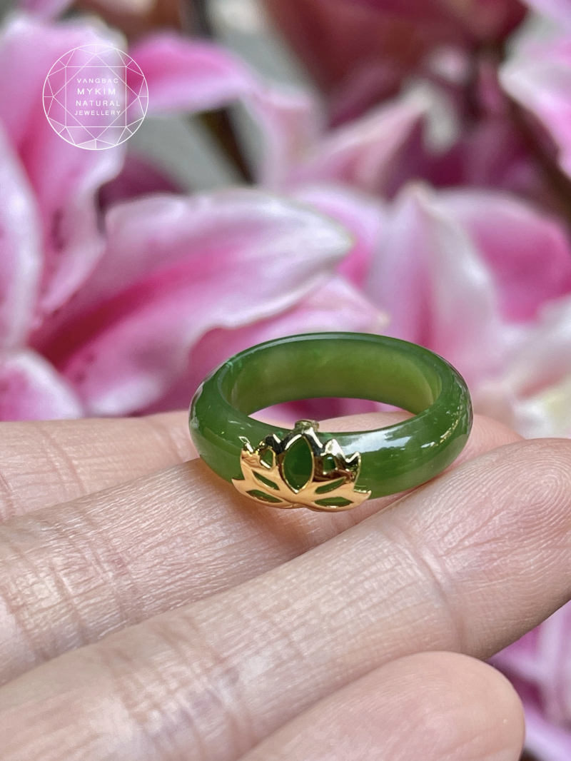 💍 Nhẫn Ngọc Bích Nephrite Hoa Sen 🌸 • Vàng 10k Sang Trọng • Trang Sức Phong Thủy Tài Lộc & Bình An
