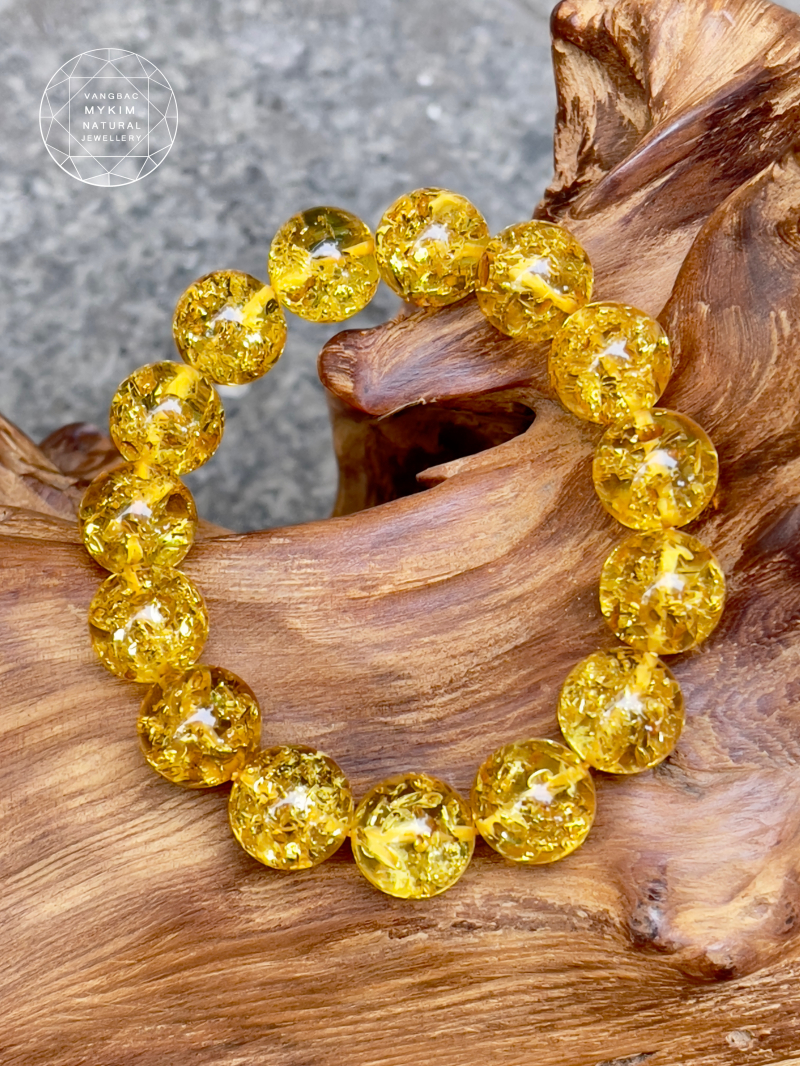 Vòng Tay Hổ Phách Thiên Nhiên VIP – Size 13.9mm – Tinh Hoa Baltic Trên Cổ Tay