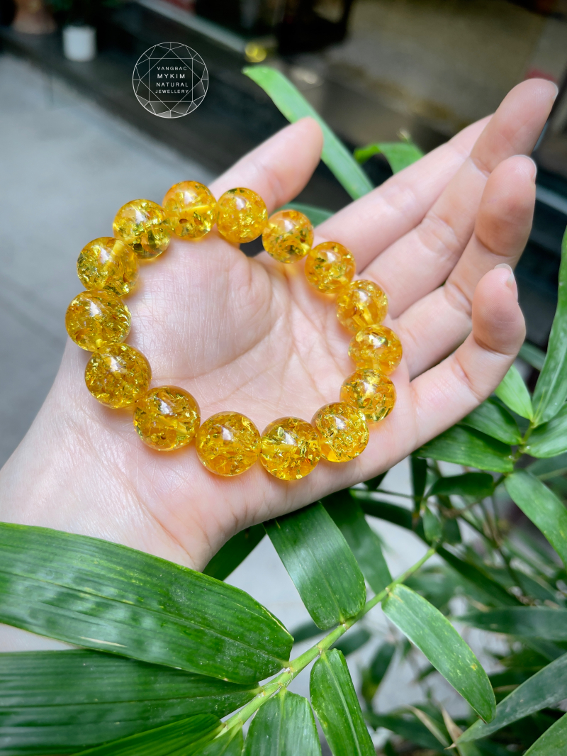 Vòng Tay Hổ Phách Thiên Nhiên VIP – Size 13.9mm – Tinh Hoa Baltic Trên Cổ Tay