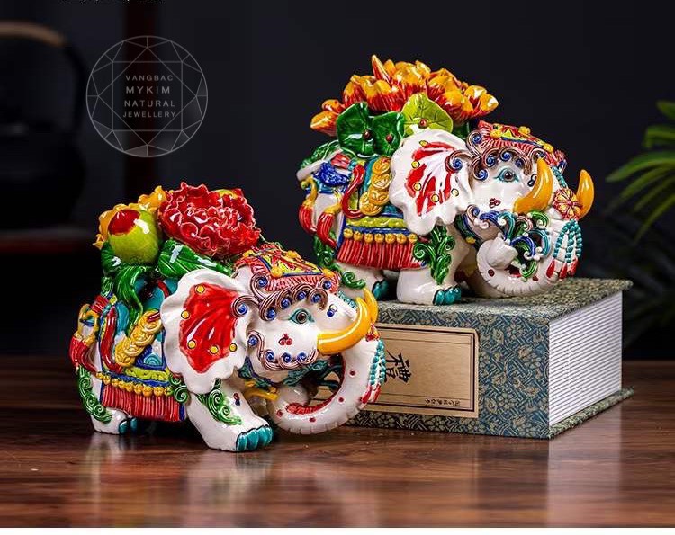 🐘 Tượng Voi Đôi Gốm Sứ Men Rạn Đài Loan – Biểu Tượng Của Trí Tuệ & Thuận Hòa