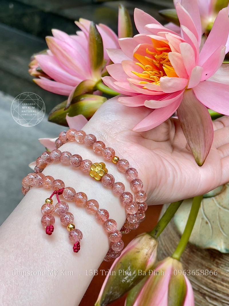 Chuỗi Thạch Anh Hồng Vân - Charm Hoa Mai Vàng 