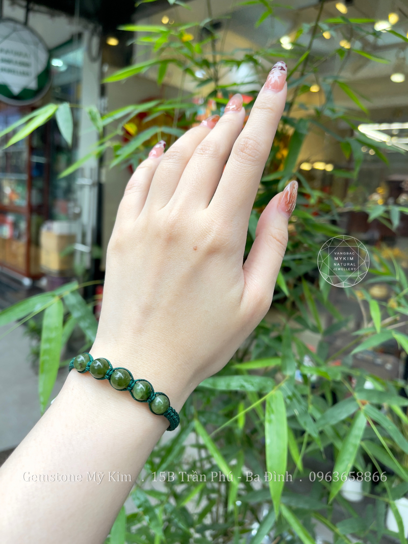 Dây Tết Ngọc Bích Nephrite • Trang Sức Phong Thủy Tăng Cường Tài Lộc và Bình An