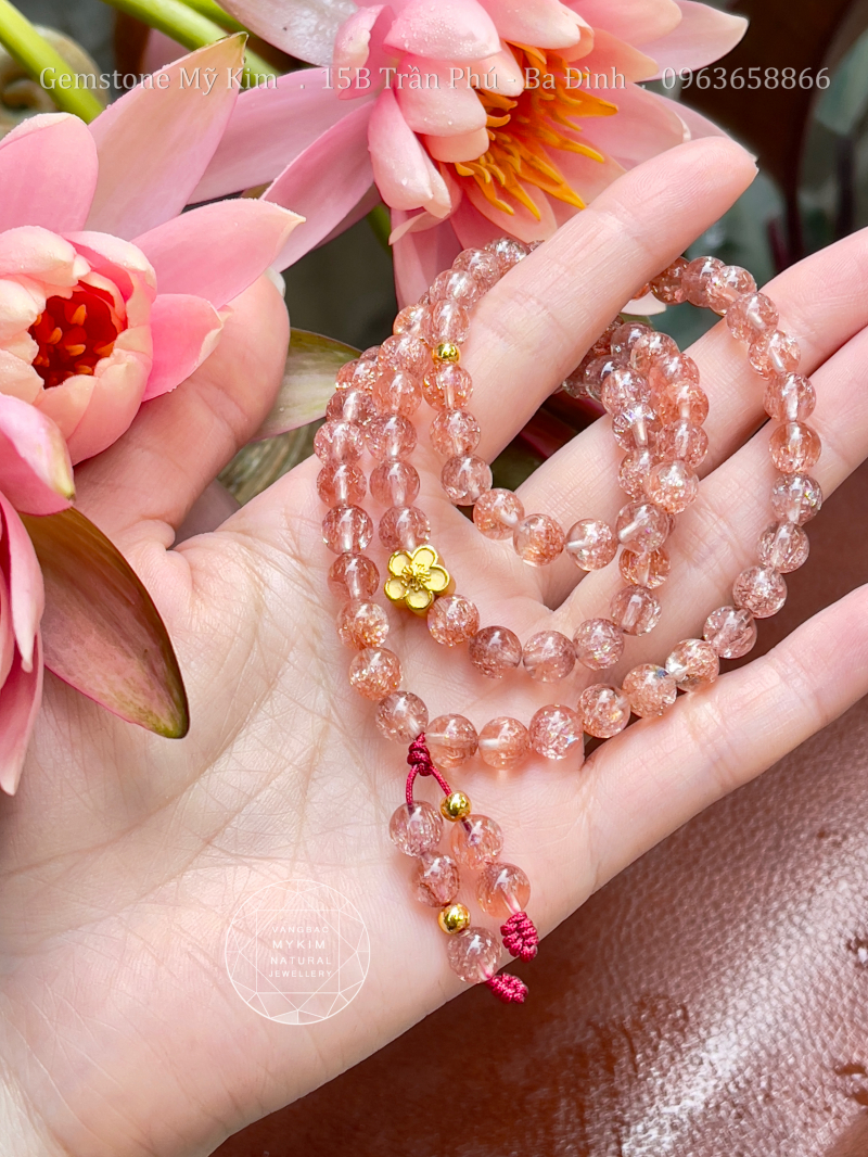 Chuỗi Thạch Anh Hồng Vân - Charm Hoa Mai Vàng 
