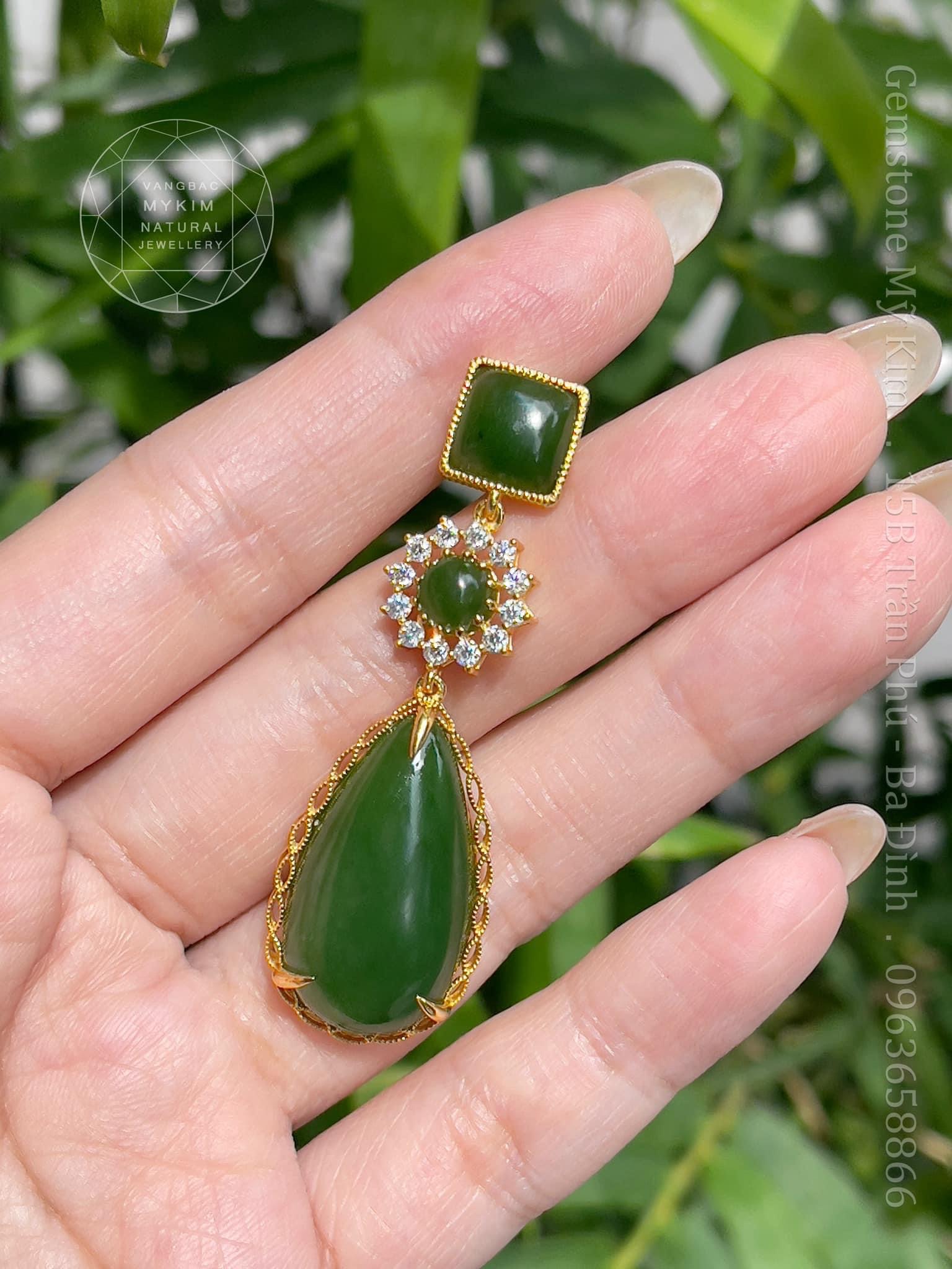 Bông Tai Ngọc Bích Nephrite • ✨ Kim Cương Moissanite (1 chiếc) • Vàng 18k • Trang Sức Phong Thủy Sang Trọng
