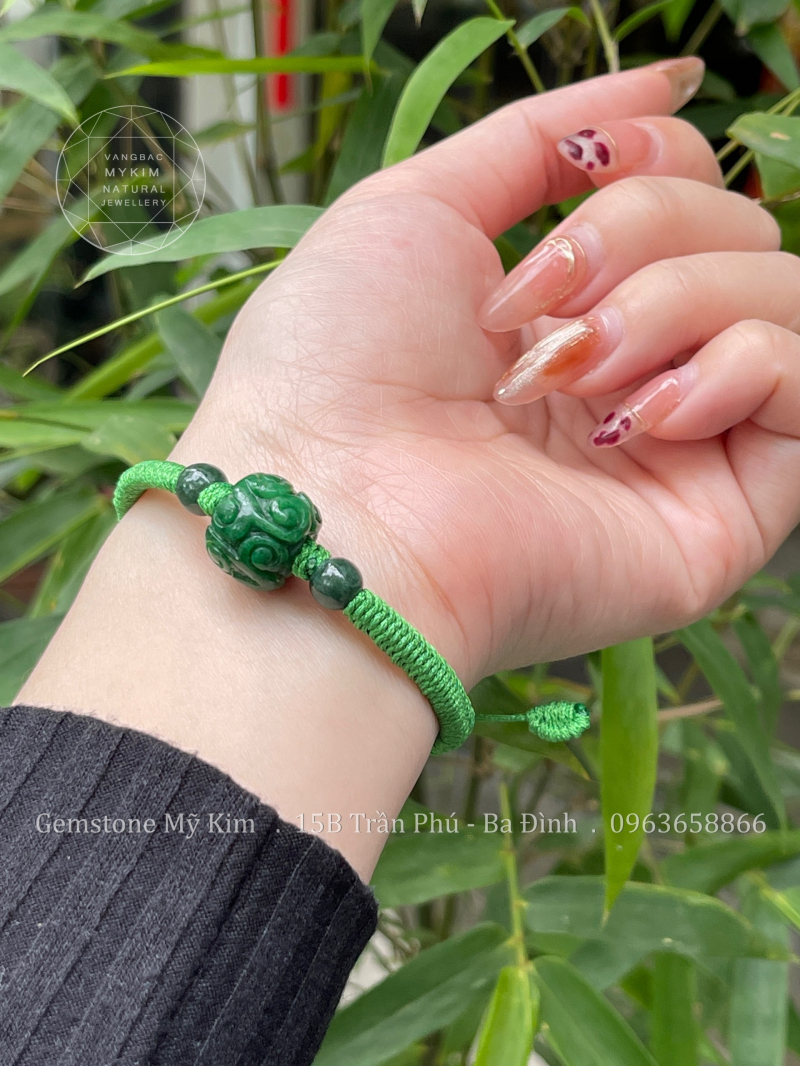 Dây Tết Charm Ngọc Phỉ Thúy điêu khắc - Jadeite VIP