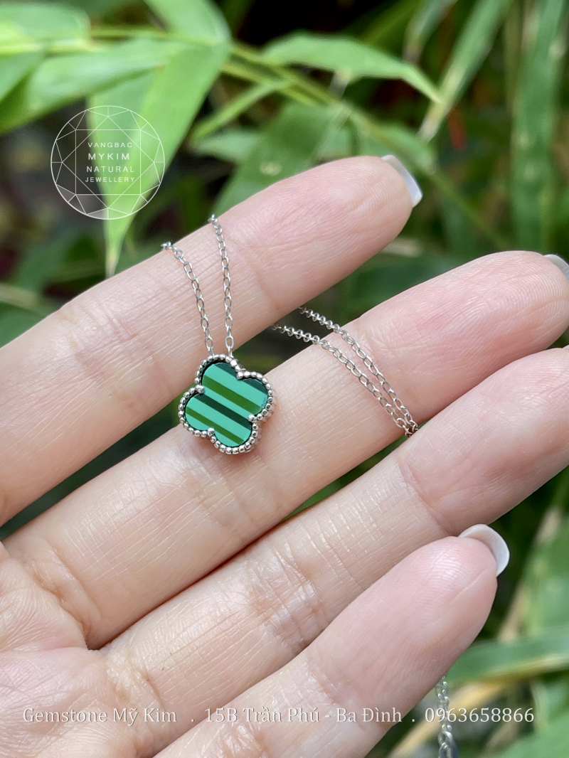 Dây Chuyền Cỏ Bốn Lá - Đá Lông Công - Bạc si vàng trắng