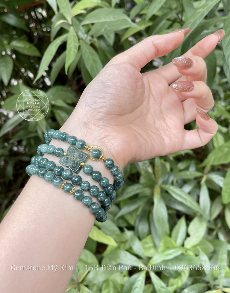 🍃 Vòng Lam Ngọc Phỉ Thúy Cỏ Bốn Lá điêu khắc – Jadeite VIP – PK Bi Vàng 10k | Trang Sức Phong Thủy May Mắn