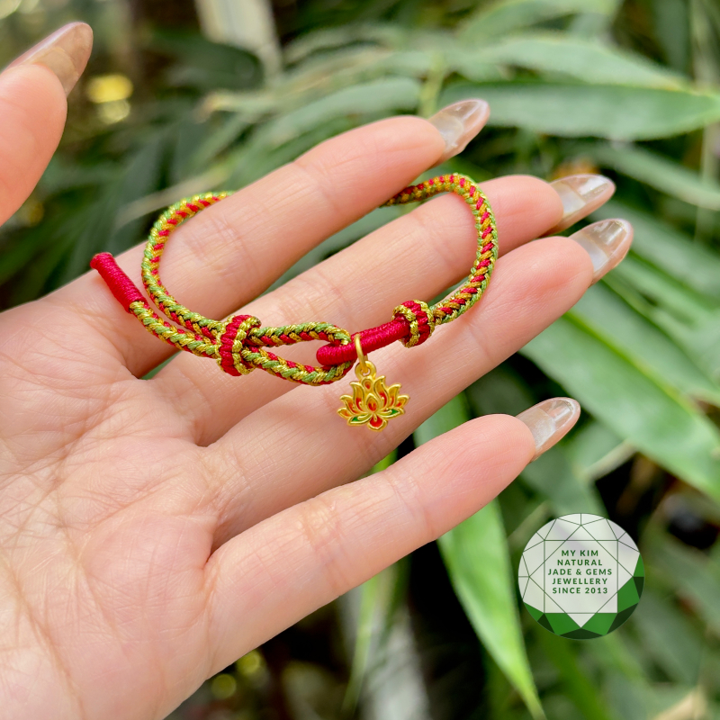 Dây Tết Chỉ Ngũ Sắc - Charm Sen Treo Vàng 