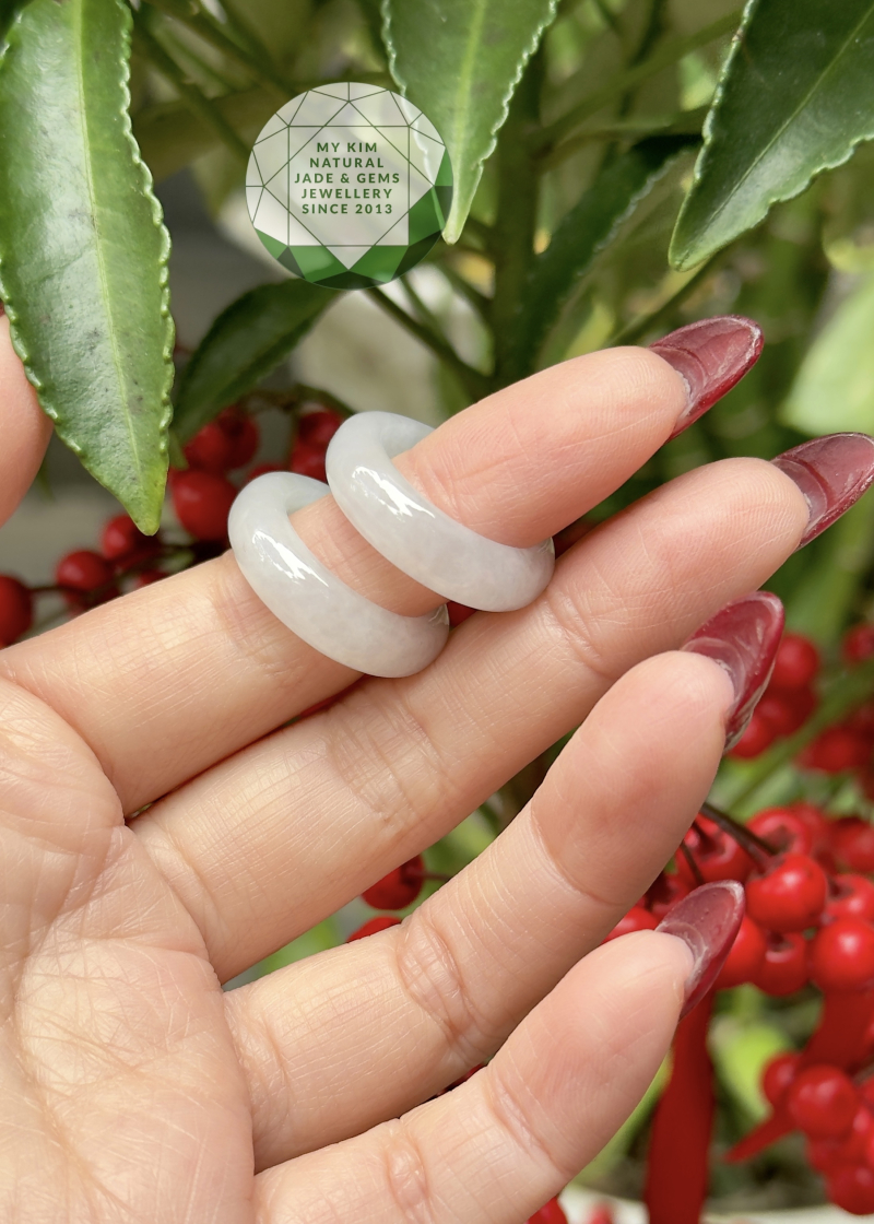 💍 Nhẫn Băng Ngọc Phỉ Thúy Nguyên Khối – Sắc Ngọc Tĩnh Tại, Dáng Tròn Viên Mãn