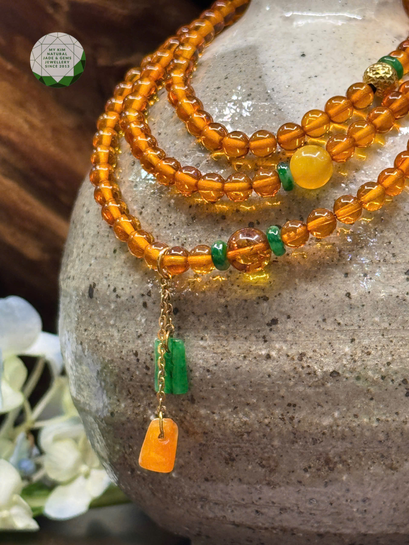 Vòng Hổ Phách Amber Mix Ngọc Jadeite – Charm Treo Jadeite 14k &  Bi Vàng 10k – 3 Vòng Quấn Tinh Tế