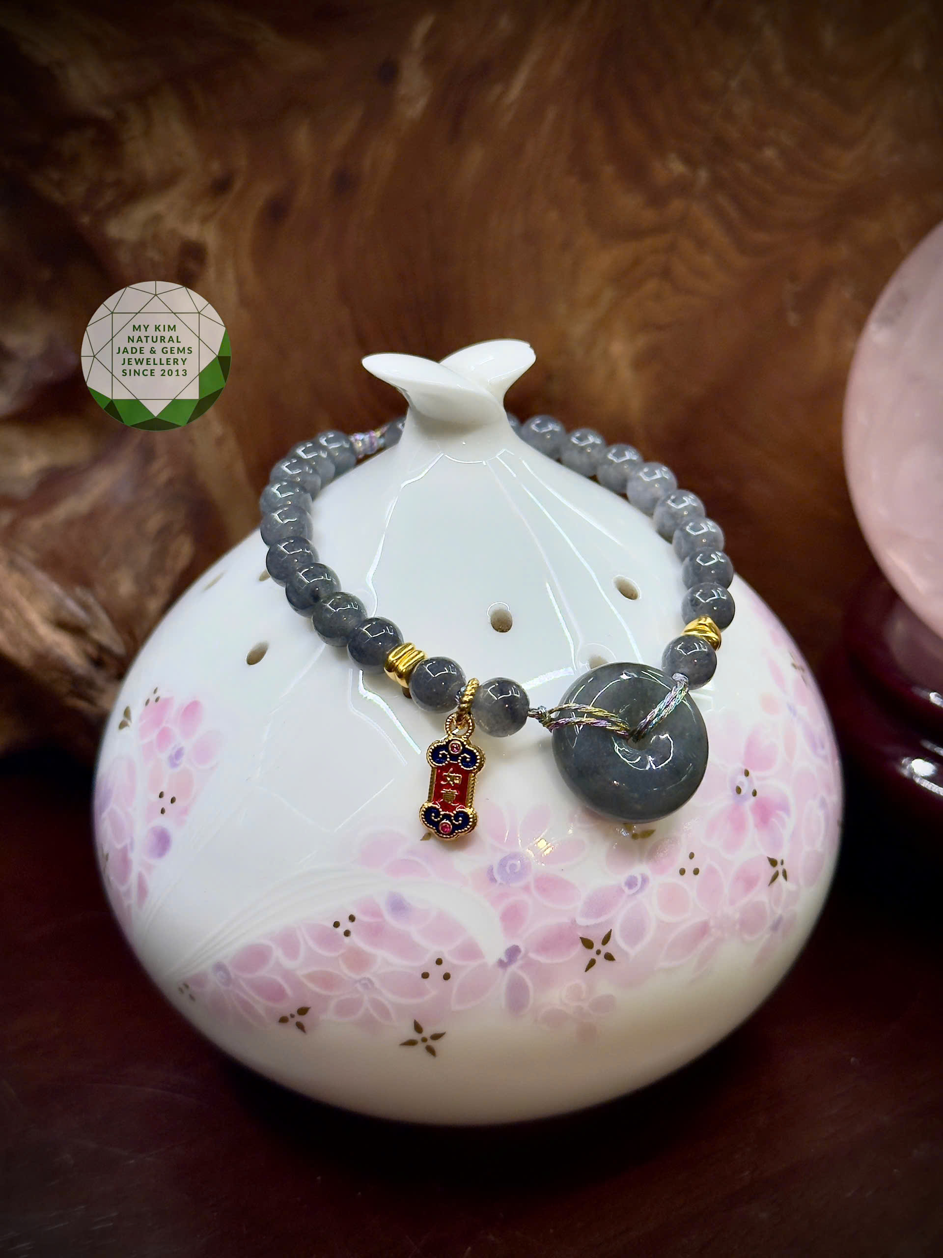 💚 Dây Tết Vòng Đồng Điếu Ngọc Phỉ Thúy Gà Đen – Jadeite VIP – Charm Vàng | Vạn Sự Hanh Thông